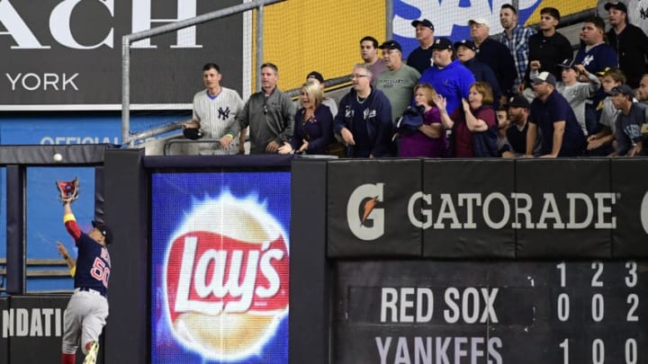 Which team do Yankees fans despise more, the Mets or the Red Sox