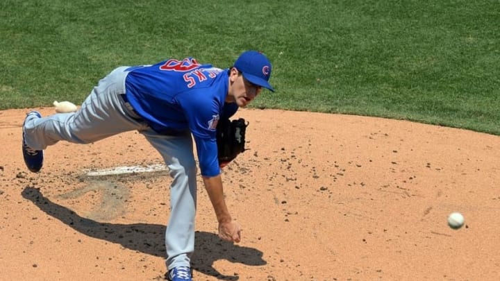 Aug 24, 2016; San Diego, CA, USA; Chicago Cubs starting pitcher Kyle Hendricks (28) pitches during the third inning against the San Diego Padres at Petco Park. Mandatory Credit: Jake Roth-USA TODAY Sports