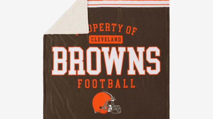 Cleveland Browns Gifts Under $150, Browns Collectibles, Browns Gifts Under  $150 Memorabilia