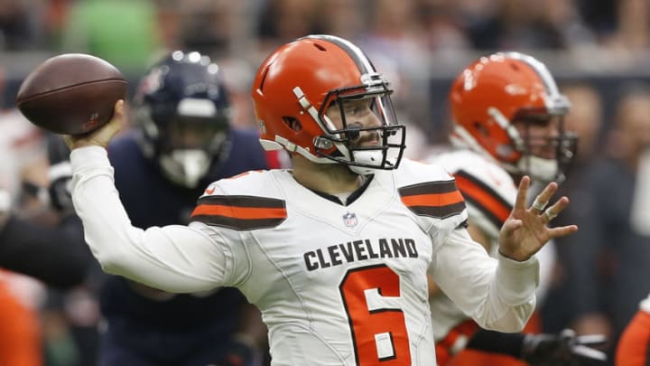 HOUSTON, TX - DECEMBER 02: Baker Mayfield #6 of the Cleveland Browns throws a pass during the fourth quarter against the Houston Texans at NRG Stadium on December 2, 2018 in Houston, Texas. (Photo by Bob Levey/Getty Images)