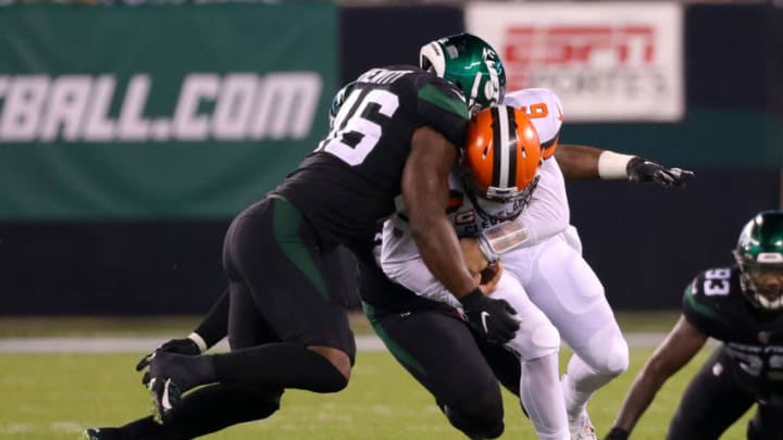 EAST RUTHERFORD, NEW JERSEY - SEPTEMBER 16: Baker Mayfield #6 of the Cleveland Browns is hit by Neville Hewitt #46 of the New York Jets in the second half at MetLife Stadium on September 16, 2019 in East Rutherford, New Jersey. (Photo by Mike Lawrie/Getty Images)