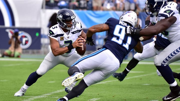 NASHVILLE, TN – SEPTEMBER 24: Derrick Morgan #91 of the Tennessee Titans rushes quarterback Russell Wilson #3 of the Seattle Seahawks during the first half at Nissan Stadium on September 24, 2017 in Nashville, Tennessee. (Photo by Frederick Breedon/Getty Images)