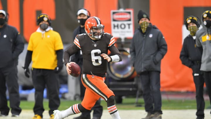 CLEVELAND, OHIO - JANUARY 03: Quarterback Baker Mayfield #6 of the Cleveland Browns scrambles for a first down during the fourth quarter against the Pittsburgh Steelers at FirstEnergy Stadium on January 03, 2021 in Cleveland, Ohio. The Browns defeated the Steelers 24-22. (Photo by Jason Miller/Getty Images)