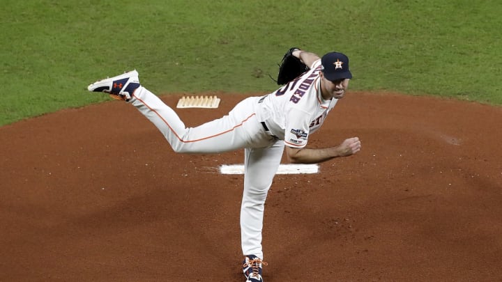 HOUSTON, TX – OCTOBER 13: Justin  Verlander #35 of the Houston Astros pitches in the first inning during game two of the American League Championship Series against the New York Yankees at Minute Maid Park on October 13, 2019 in Houston, Texas. (Photo by Tim Warner/Getty Images)