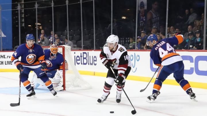 Oct 21, 2016; Brooklyn, NY, USA; Arizona Coyotes left wing Max Domi (16) looks to pass during the third period against New York Islanders at Barclays Center. New York Islanders won 3-2. Mandatory Credit: Anthony Gruppuso-USA TODAY Sports