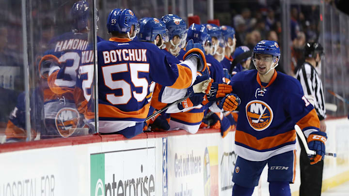 NEW YORK, NY – OCTOBER 30: Shane Prince #11 of the New York Islanders celebrates his goal against the Toronto Maple Leafs during their game at the Barclays Center on October 30, 2016 in New York City. (Photo by Al Bello/Getty Images)