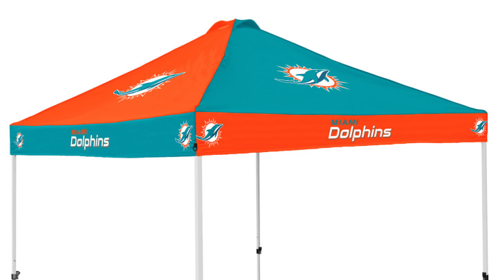 Summer must-haves for the Miami Dolphins fan