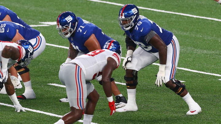 EAST RUTHERFORD, NEW JERSEY – AUGUST 28: Andrew Thomas #78 of the New York Giants protects during the Blue and White scrimmage at MetLife Stadium on August 28, 2020 in East Rutherford, New Jersey. (Photo by Mike Stobe/Getty Images)