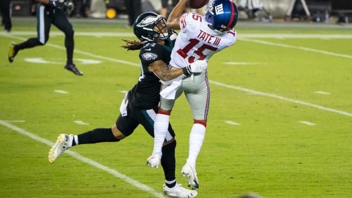 Giant’s Golden Tate III (15) makes a reception for a touchdown over Eagles’ Cre’Von LeBlanc (34) in Philadelphia, Pa. on Thursday, Oct. 22, 2020.Jl Eagles Giants 102220 05