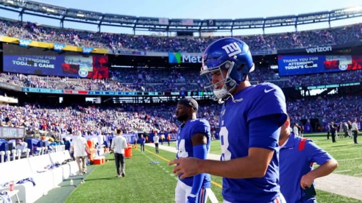 New York Giants quarterback Daniel Jones (8) walks off the field after the Giants fall to the Falcons, 17-14, at MetLife Stadium on Sunday, Sept. 26, 2021, in East Rutherford.Nyg Vs Atl