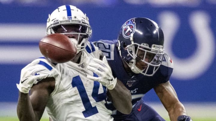 Zach Pascal #14 of the Indianapolis Colts bobbles the ball before making a catch in the fourth quarter of the game against the Tennessee Titans at Lucas Oil Stadium on December 1, 2019 in Indianapolis, Indiana. (Photo by Bobby Ellis/Getty Images)