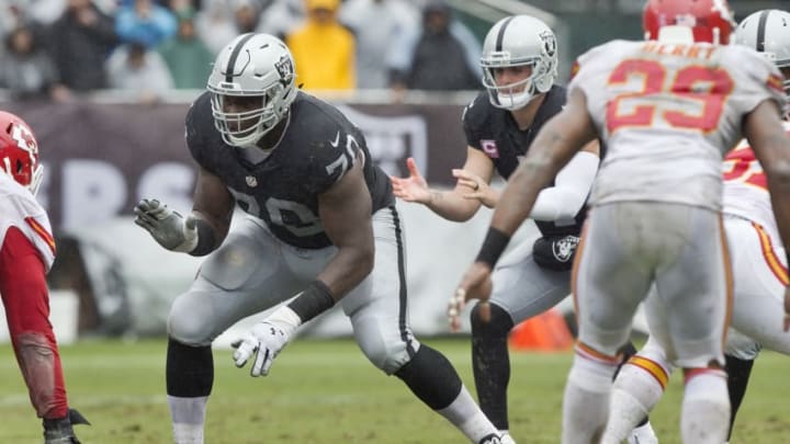 OAKLAND, CA - OCTOBER 16: Offensive lineman Kelechi Osemele #70 of the Oakland Raiders blocks against the Kansas City Chiefs in the second quarter on October 16, 2016 at Oakland-Alameda County Coliseum in Oakland, California. The Chiefs won 26-10. (Photo by Brian Bahr/Getty Images)