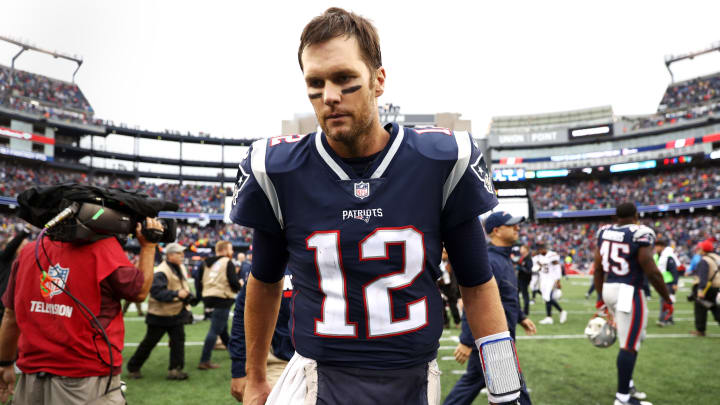FOXBORO, MA – OCTOBER 29: Tom Brady No. 12 of the New England Patriots exits the field after the Patriots 21-13 win over the Los Angeles Chargers at Gillette Stadium on October 29, 2017 in Foxboro, Massachusetts. (Photo by Maddie Meyer/Getty Images)
