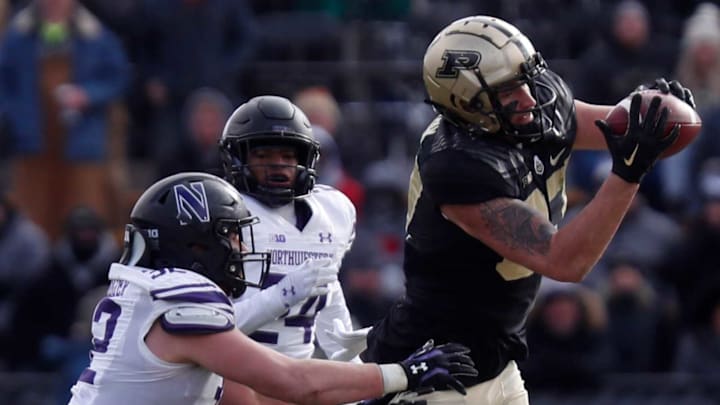 Purdue Boilermakers tight end Payne Durham (87) catches a pass during the NCAA football game against the Northwestern Wildcats, Saturday, Nov. 19, 2022, at Ross-Ade Stadium in West Lafayette, Ind.Purduenorthwesternfb111922 Am36972