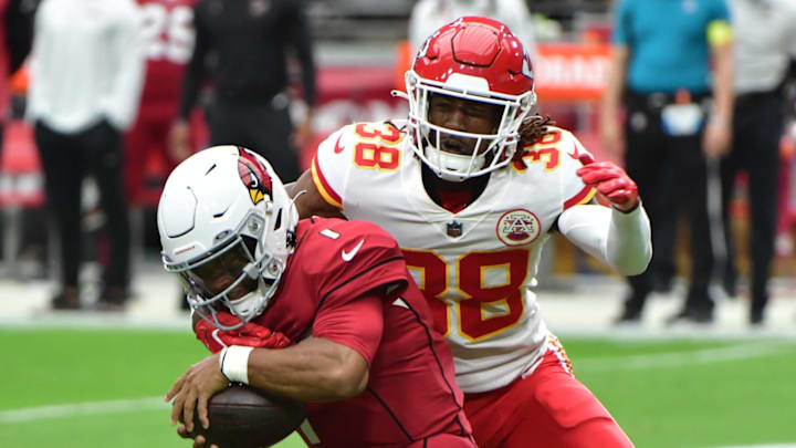 Sep 11, 2022; Glendale, Arizona, USA; Kansas City Chiefs cornerback L’Jarius Sneed (38) sacks Arizona Cardinals quarterback Kyler Murray (1) in the first half at State Farm Stadium. Mandatory Credit: Matt Kartozian-USA TODAY Sports