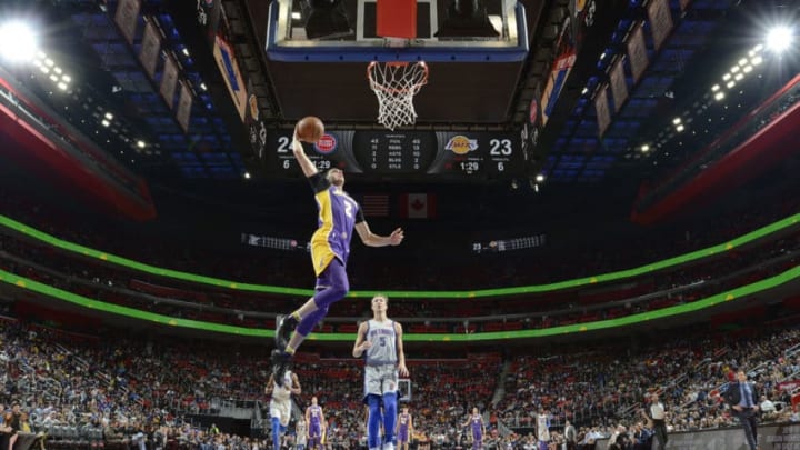 DETROIT, MI - MARCH 26: Lonzo Ball #2 of the Los Angeles Lakers dunks the ball against the Detroit Pistons on March 26, 2018 at Little Caesars Arena in Detroit, Michigan. NOTE TO USER: User expressly acknowledges and agrees that, by downloading and/or using this photograph, user is consenting to the terms and conditions of the Getty Images License Agreement. Mandatory Copyright Notice: Copyright 2018 NBAE (Photo by Chris Schwegler/NBAE via Getty Images)