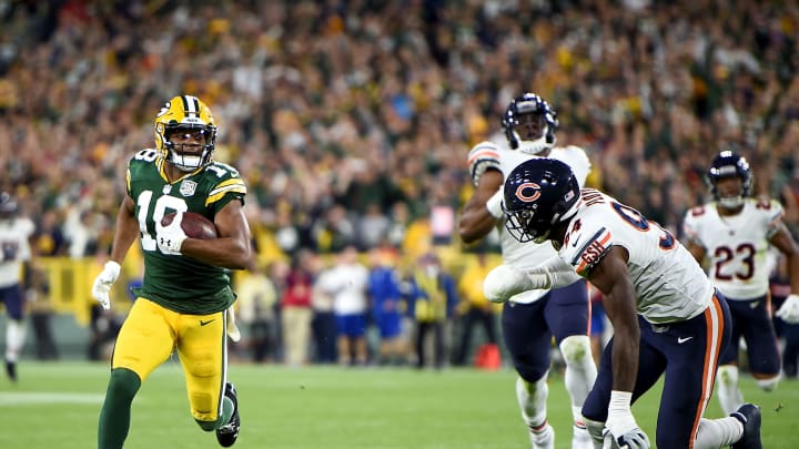 GREEN BAY, WI – SEPTEMBER 09: Randall Cobb #18 of the Green Bay Packers runs in for a touchdown past Leonard Floyd #94 of the Chicago Bears during the fourth quarter of a game at Lambeau Field on September 9, 2018 in Green Bay, Wisconsin. (Photo by Stacy Revere/Getty Images)