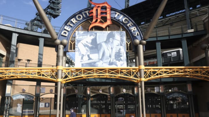 DETROIT, MI - NOVEMBER 10: Meijer employees and medical workers transformed Comerica Park into a makeshift vaccination hub during a free flu clinic vaccination event held by Meijer at Comerica Park on November 10, 2020 in Detroit, Michigan. With Covid-19 cases skyrocketing around the US medical professionals fear that a bad flu season will only make things worse and further fill hospitals and deplete medical supplies around the nation. (Photo by Matthew Hatcher/Getty Images)