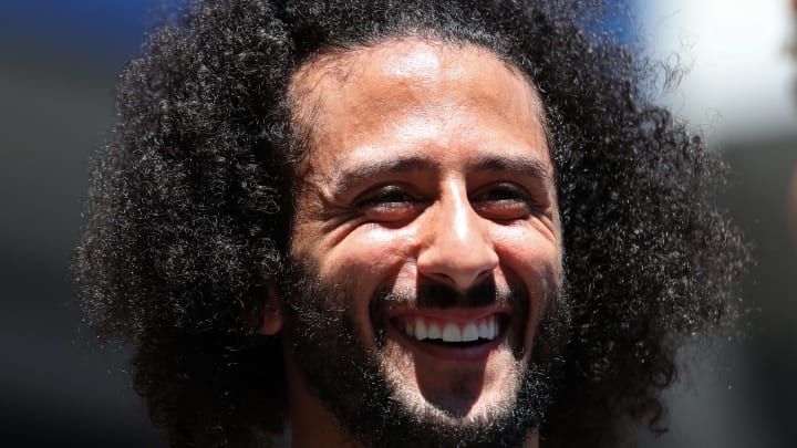 NEW YORK, NEW YORK – AUGUST 29: Former San Francisco 49er Colin Kaepernick watches a Women’s Singles second round match between Naomi Osaka of Japan and Magda Linette of Poland on day four of the 2019 US Open at the USTA Billie Jean King National Tennis Center on August 29, 2019 in Queens borough of New York City. (Photo by Al Bello/Getty Images)