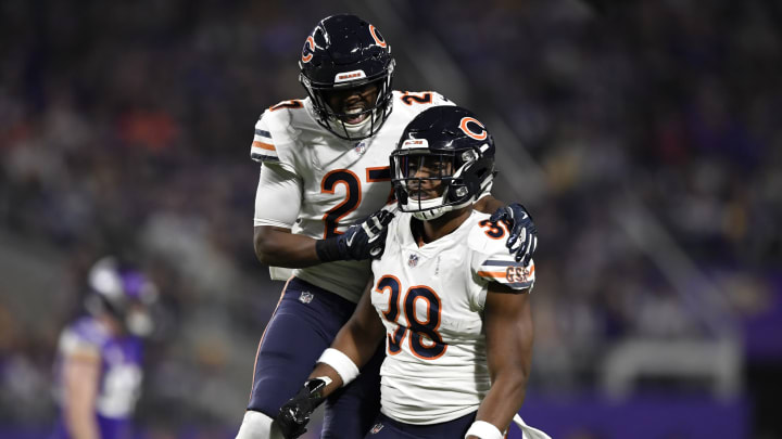 MINNEAPOLIS, MN – DECEMBER 30: Sherrick McManis #27 of the Chicago Bears and Adrian Amos #38 react after an incomplete pass to Stefon Diggs #14 of the Minnesota Vikings turns the ball over on downs in the fourth quarter of the game at U.S. Bank Stadium on December 30, 2018 in Minneapolis, Minnesota. (Photo by Hannah Foslien/Getty Images)
