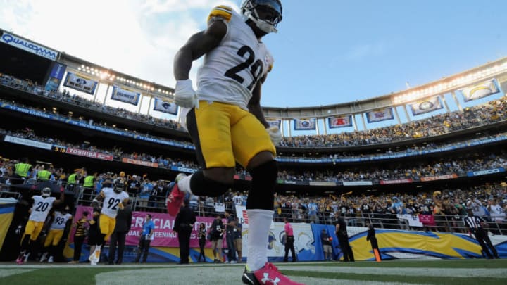 SAN DIEGO, CA - OCTOBER 12: Strong safety Shamarko Thomas #29 of the Pittsburgh Steelers takes the field before a game against the San Diego Chargers at Qualcomm Stadium on October 12, 2015 in San Diego, California. (Photo by Donald Miralle/Getty Images)