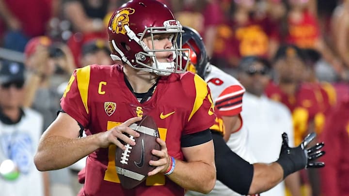 LOS ANGELES, CA - OCTOBER 14: Quarterback Sam Darnold