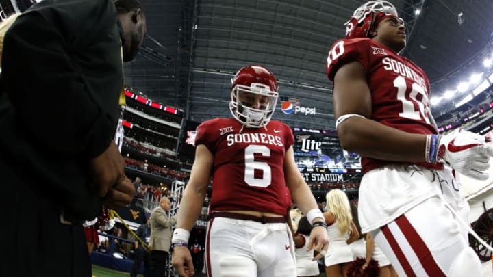 ARLINGTON, TX - DECEMBER 2: Baker Mayfield #6 of the Oklahoma Sooners takes the field with teammates before playing the TCU Horned Frogs during the first half at AT&T Stadium on December 2, 2017 in Arlington, Texas. OU won 41-17. (Photo by Ron Jenkins/Getty Images)