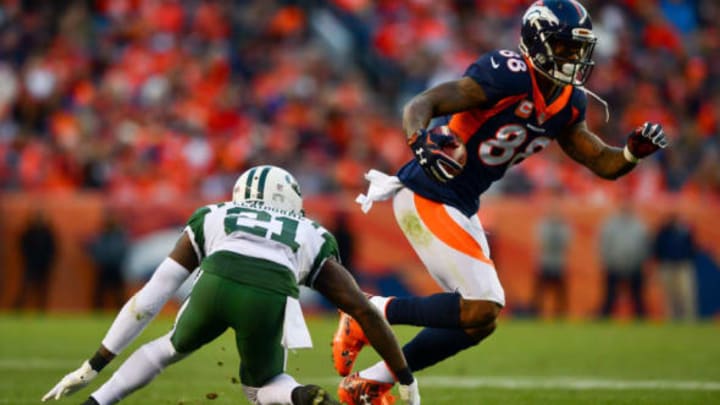 DENVER, CO – DECEMBER 10: Wide receiver Demaryius Thomas #88 of the Denver Broncos makes a catch under coverage by cornerback Morris Claiborne #21 of the New York Jets in the fourth quarter of a game at Sports Authority Field at Mile High on December 10, 2017 in Denver, Colorado. (Photo by Dustin Bradford/Getty Images)