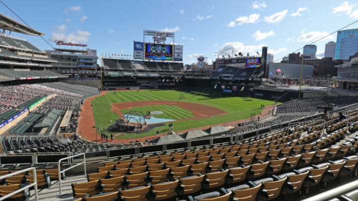 Minnesota Twins, Gov. Tim Walz optimistic about welcoming fans back to Target  Field - Axios Twin Cities