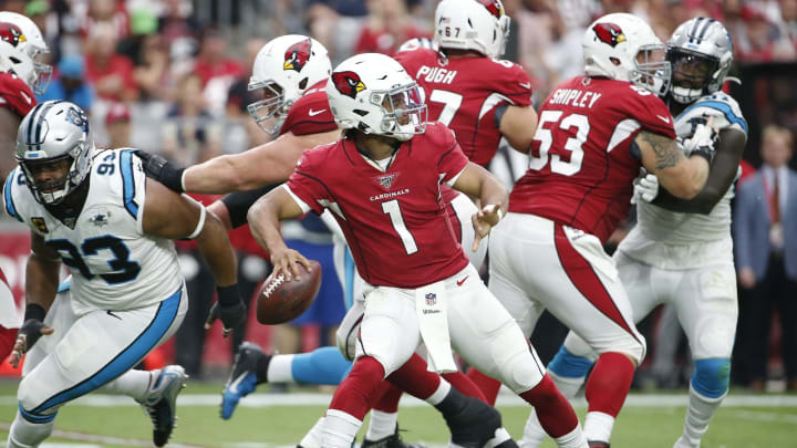 GLENDALE, ARIZONA – SEPTEMBER 22: Kyler Murray #1 of the Arizona Cardinals throws a pass against the Carolina Panthers during the first half of the NFL football game at State Farm Stadium on September 22, 2019 in Glendale, Arizona. (Photo by Ralph Freso/Getty Images)