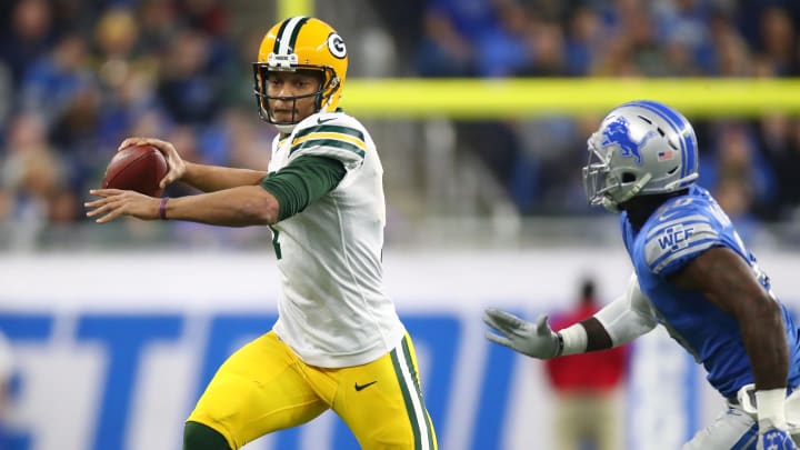 DETROIT, MI – DECEMBER 31: Brett Hundley #7 of the Green Bay Packers is pressed by Tahir Whitehead #59 of the Detroit Lions during the first quarter at Ford Field on December 31, 2017 in Detroit, Michigan. (Photo by Gregory Shamus/Getty Images)