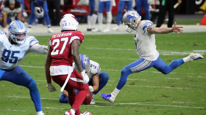 GLENDALE, ARIZONA - SEPTEMBER 27: Kicker Matt Prater #5 of the Detroit Lions kicks the game winning 39-yard field goal against the Arizona Cardinals in the final moments of the second half of the NFL game at State Farm Stadium on September 27, 2020 in Glendale, Arizona. The Lions defeated the Cardinals 26-23. (Photo by Christian Petersen/Getty Images)