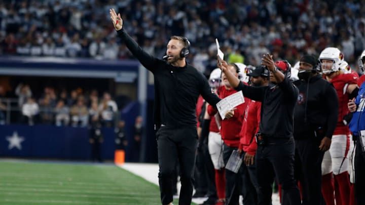 (Photo by Tim Heitman-USA TODAY Sports) Kliff Kingsbury (Photo by Tim Heitman-USA TODAY Sports) Kliff Kingsbury