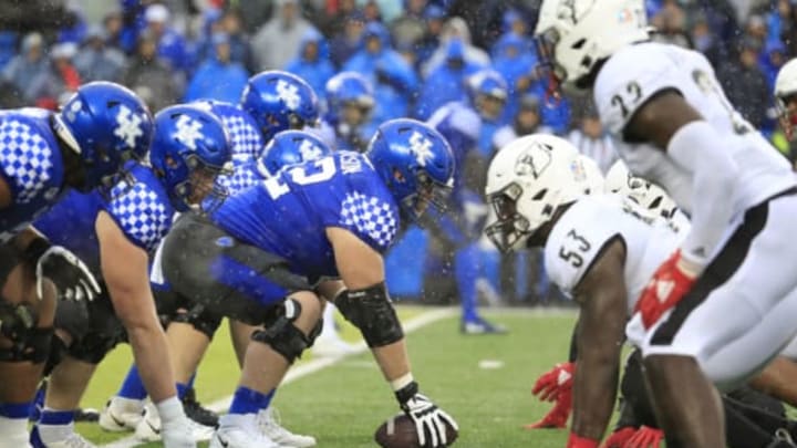 LEXINGTON, KENTUCKY – NOVEMBER 30: The line of scrimmage of the Kentucky Wildcats against the Louisville Cardinals at Commonwealth Stadium on November 30, 2019 in Lexington, Kentucky. (Photo by Andy Lyons/Getty Images)