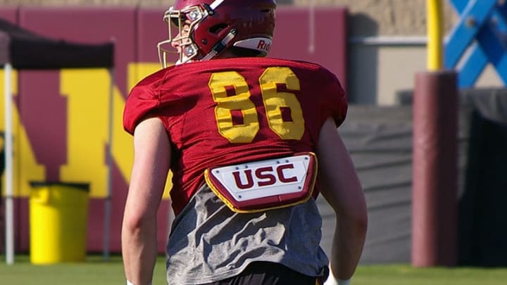 USC tight end Cary Angeline during practice at Howard Jones Field. (Alicia de Artola/Reign of Troy)