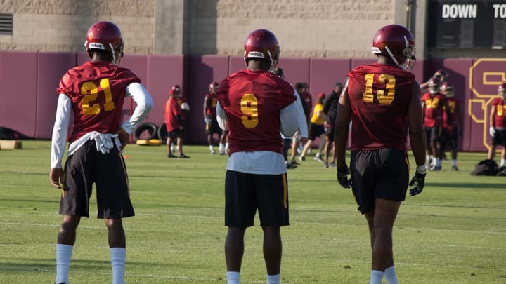 USC football wide receivers Tyler Vaughns, JuJu Smith-Schuster and De’Quan Hampton practice at Howard Jones Field. (Alicia de Artola/Reign of Troy)