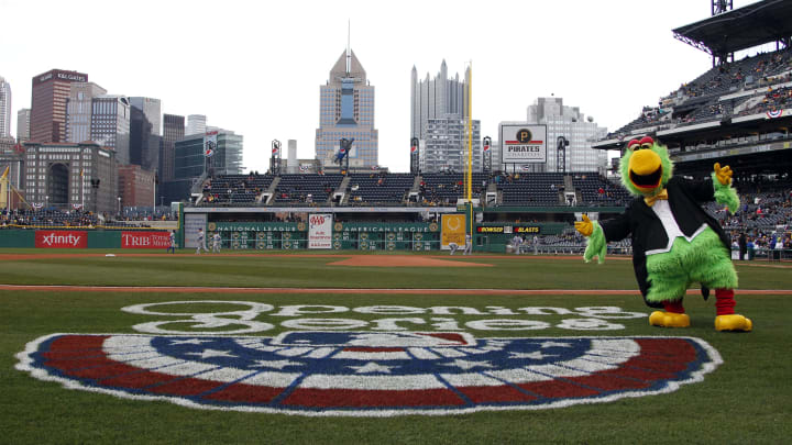 PITTSBURGH, PA – APRIL 01: The Pirate Parrot poses beside the opening series logo before the opening day game on April 1, 2013 at PNC Park in Pittsburgh, Pennsylvania. (Photo by Justin K. Aller/Getty Images)