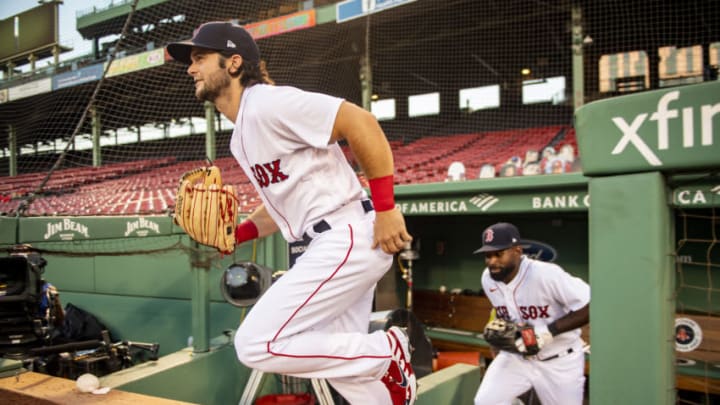 BOSTON, MA - AUGUST 11: Andrew Benintendi of the Boston Red Sox runs onto the field. Seattle Mariners trade ideas. (Photo by Billie Weiss/Boston Red Sox/Getty Images) BOSTON, MA - AUGUST 11: Andrew Benintendi of the Boston Red Sox runs onto the field. Seattle Mariners trade ideas. (Photo by Billie Weiss/Boston Red Sox/Getty Images)