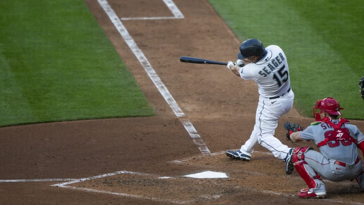 Kyle Seager of the Seattle Mariners hits a home run.