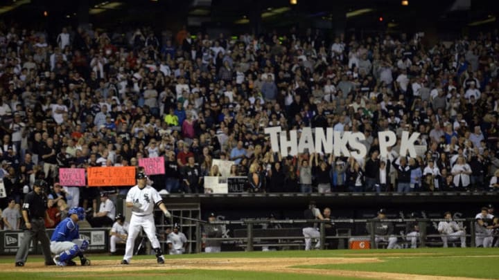 CHICAGO, IL - SEPTEMBER 27: Paul Konerko #14 of the Chicago White Sox receives a standing ovation from the fans as he bats during the third inning against the Kansas City Royals at U.S. Cellular Field on September 27, 2014 in Chicago, Illinois. The White Sox captain, who is retiring at the end of the season, was honored in a pre game ceremony. (Photo by Brian Kersey/Getty Images)