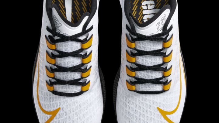 Brand New Pittsburgh Steelers Shoes From Nike Have Been Restocked - See  Photos And How To Get Them Before The Season