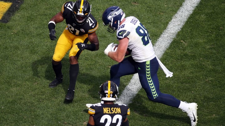 PITTSBURGH, PA – SEPTEMBER 15: Will Dissly #88 of the Seattle Seahawks scores on a 12-yard pass in the third quarter against the Pittsburgh Steelers on September 15, 2019 at Heinz Field in Pittsburgh, Pennsylvania. (Photo by Justin K. Aller/Getty Images)