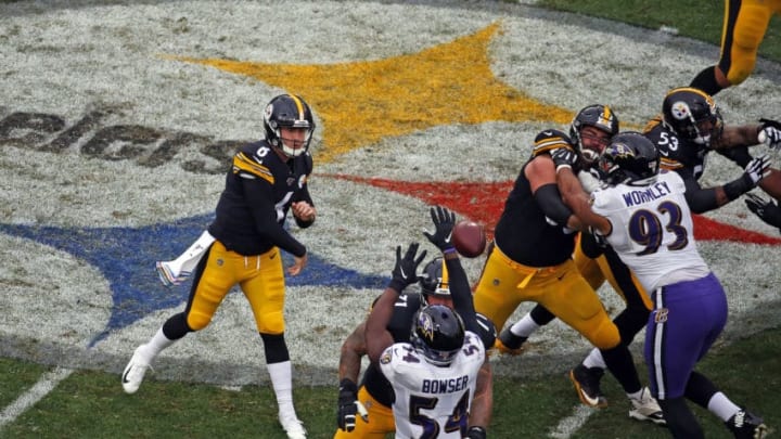 PITTSBURGH, PA - OCTOBER 06: Devlin Hodges #6 of the Pittsburgh Steelers passes against the Baltimore Ravens on October 6, 2019 at Heinz Field in Pittsburgh, Pennsylvania. (Photo by Justin K. Aller/Getty Images)