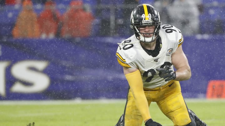 BALTIMORE, MARYLAND – DECEMBER 29: Outside linebacker T.J. Watt #90 of the Pittsburgh Steelers looks on against the Baltimore Ravens during the third quarter at M&T Bank Stadium on December 29, 2019 in Baltimore, Maryland. (Photo by Scott Taetsch/Getty Images)
