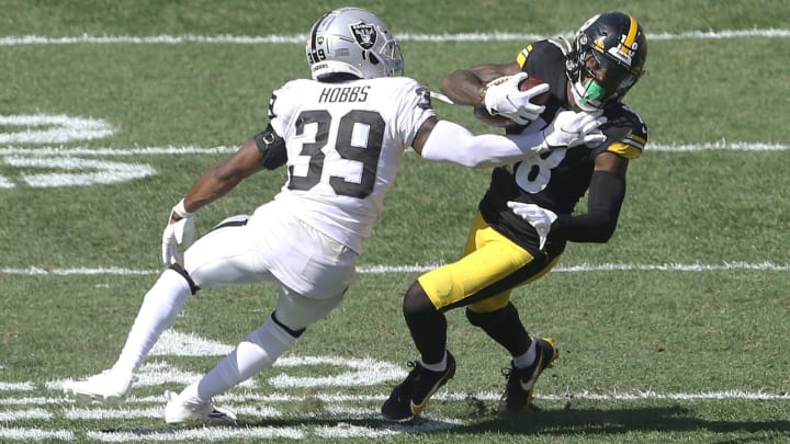 Sep 19, 2021; Pittsburgh, Pennsylvania, USA; Pittsburgh Steelers wide receiver Diontae Johnson (18)  Mandatory Credit: Charles LeClaire-USA TODAY Sports
