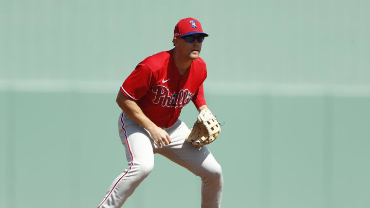 FORT MYERS, FLORIDA – FEBRUARY 27: Scott Kingery #4 of the Philadelphia Phillies in action against the Boston Red Sox during a Grapefruit League spring training game at JetBlue Park at Fenway South on February 27, 2020 in Fort Myers, Florida. (Photo by Michael Reaves/Getty Images)