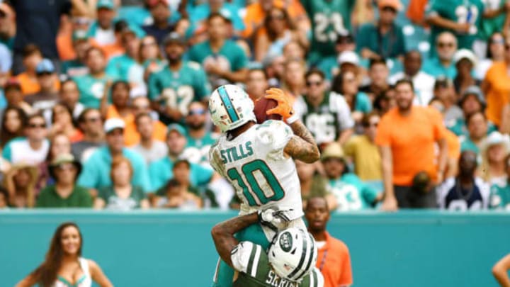 MIAMI GARDENS, FL – OCTOBER 22: Kenny Stills #10 of the Miami Dolphins makes the catch over Buster Skrine #41 of the New York Jets during the third quarter at Hard Rock Stadium on October 22, 2017 in Miami Gardens, Florida. (Photo by Rob Foldy/Getty Images)