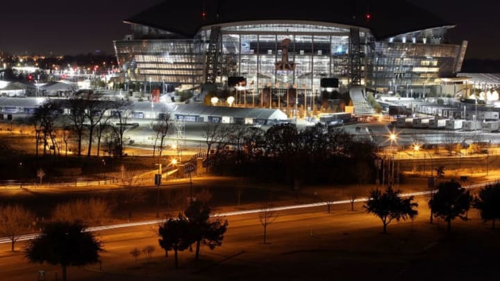 ARLINGTON, TX - JANUARY 26: A view of Cowboys Stadium at night on January 26, 2011 in Arlington, Texas. North Texas will host Super Bowl XLV between the Pittsburgh Steelers and the Green Bay Packers at Cowboys Stadium on February 6, 2011 in Arlington, Texas. (Photo by Ronald Martinez/Getty Images)