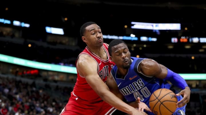 Chicago Bulls forward Jabari Parker (2) guards Dallas Mavericks forward Harrison Barnes (40) at the United Center in Chicago on November 12, 2018. (Armando L. Sanchez/Chicago Tribune/TNS via Getty Images)