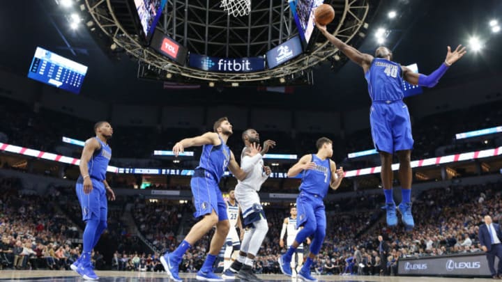 MINNEAPOLIS, MN - NOVEMBER 4: Harrison Barnes